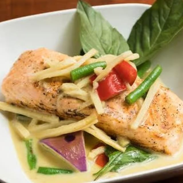 L - green curry.