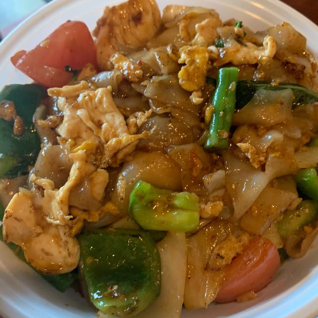 L - pad kee mao.