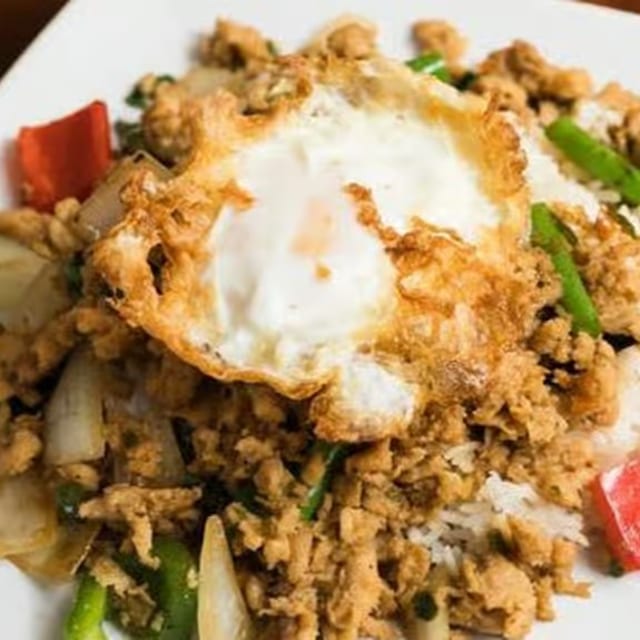 Kra pow kai khai dow.