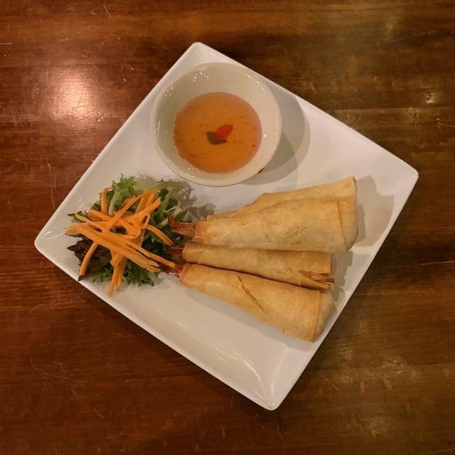 Crispy shrimp roll.